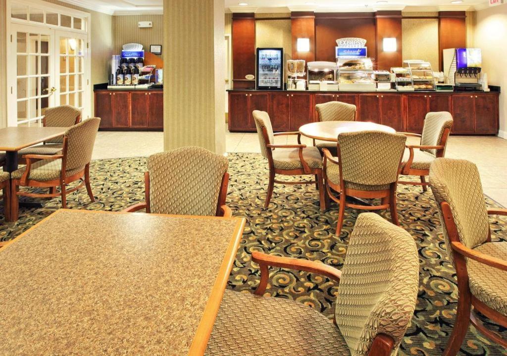 Holiday Inn Express Camden Hotel By Ihg Esterno foto