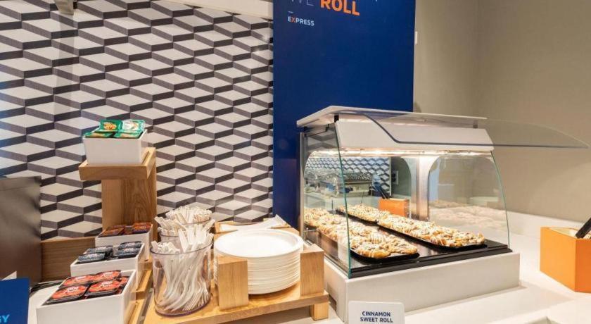 Holiday Inn Express Camden Hotel By Ihg Esterno foto