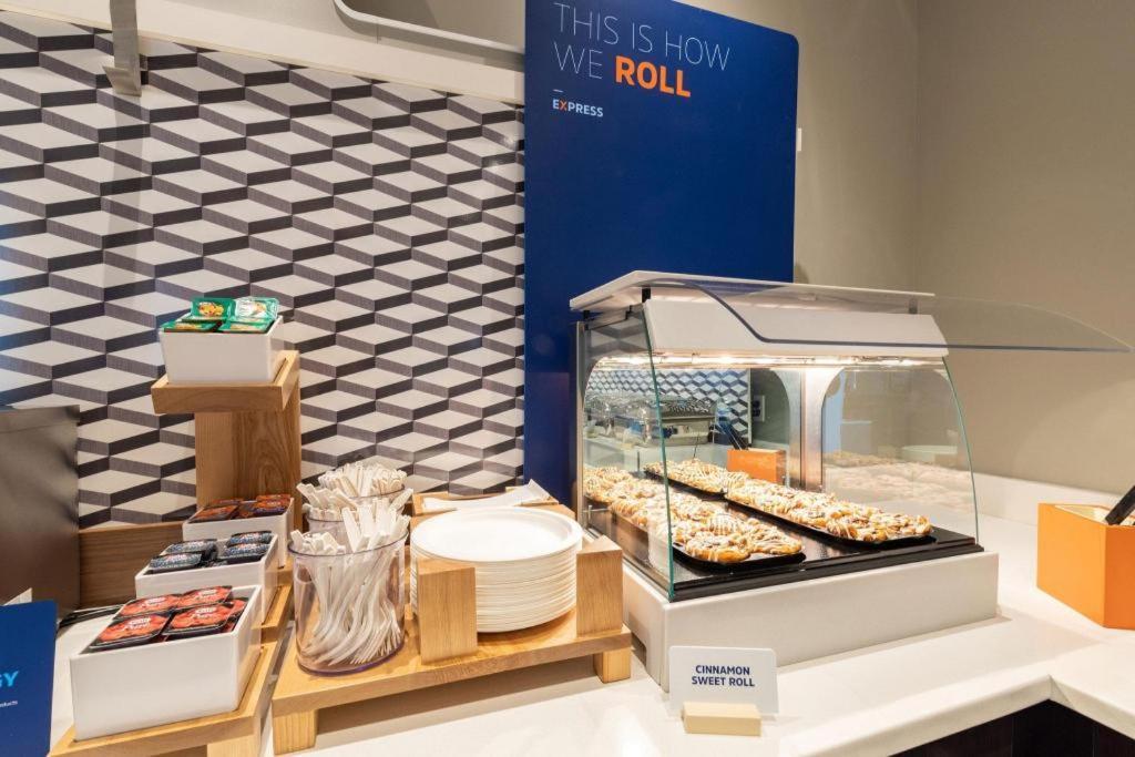 Holiday Inn Express Camden Hotel By Ihg Esterno foto